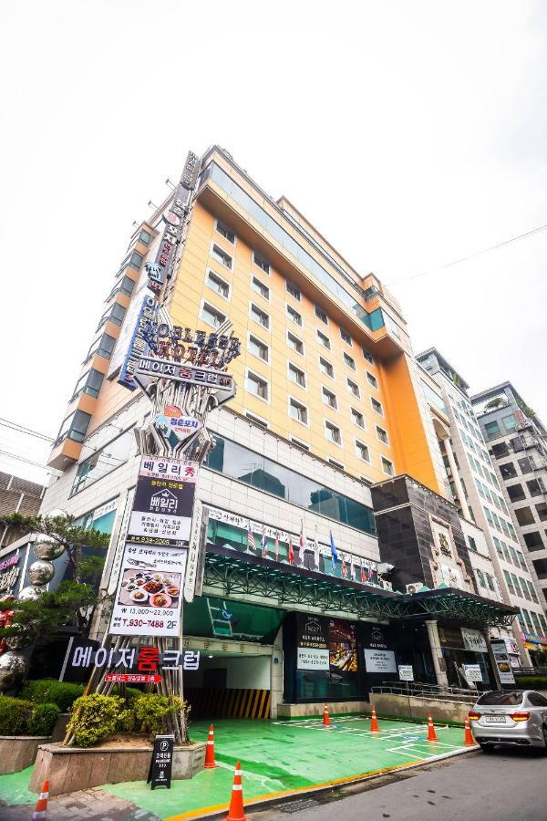 Hotel Noblesse Seul Esterno foto