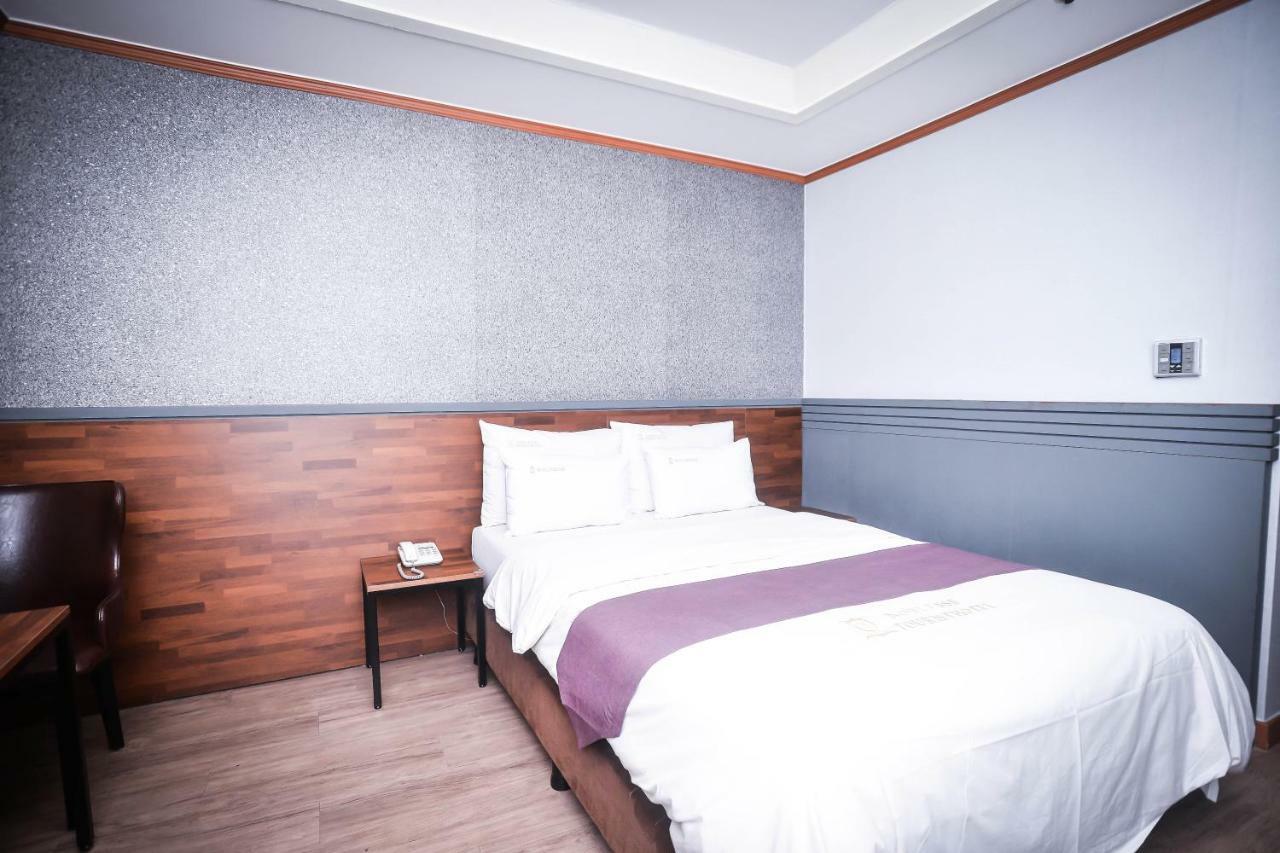 Hotel Noblesse Seul Esterno foto