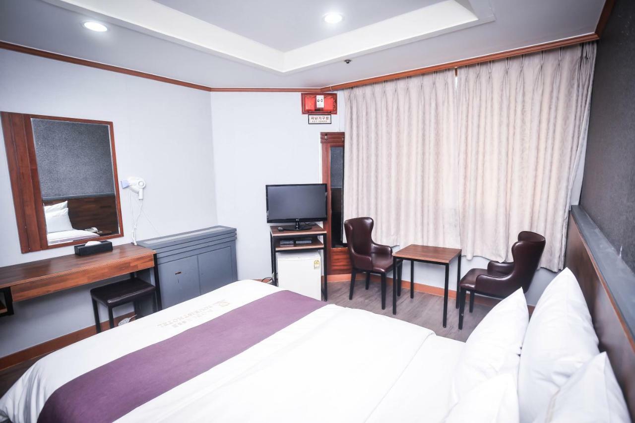Hotel Noblesse Seul Esterno foto