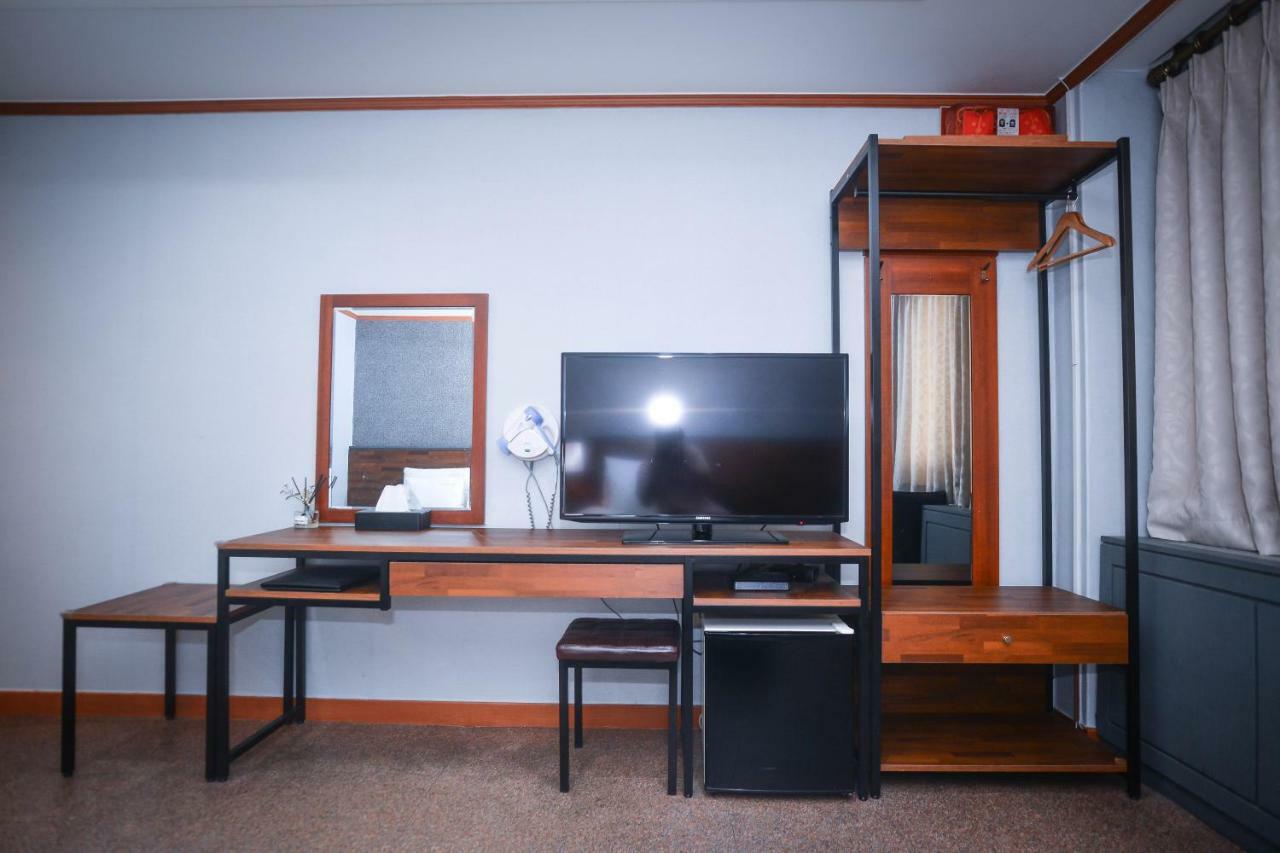 Hotel Noblesse Seul Esterno foto