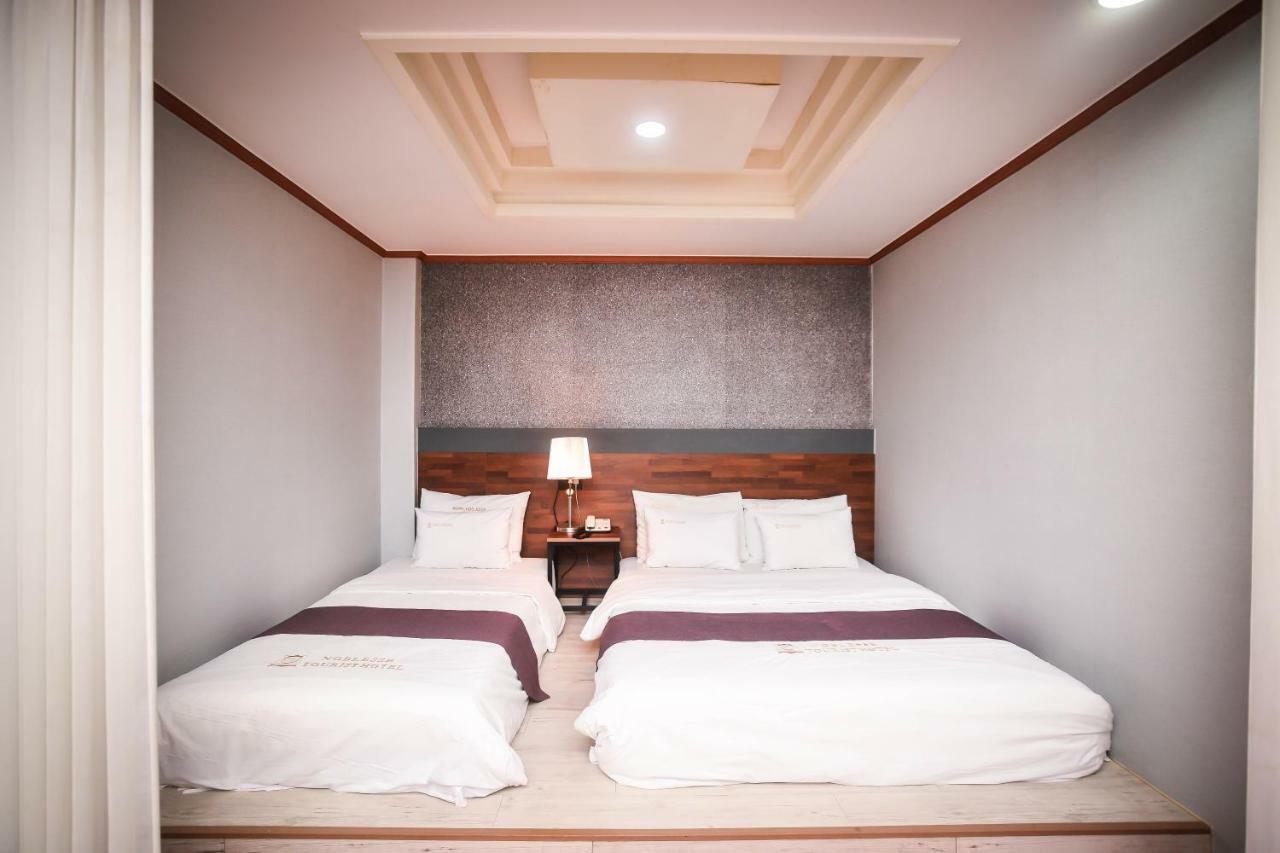 Hotel Noblesse Seul Esterno foto
