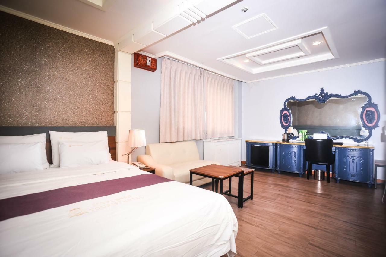 Hotel Noblesse Seul Esterno foto